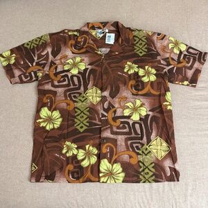 Paradise style Hawaiian shirt